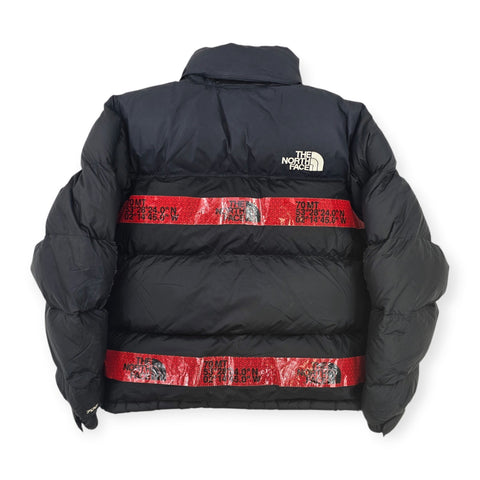 The North Face Pinnacle Project Manchester 700 Nuptse. Jacket Black Men's Small