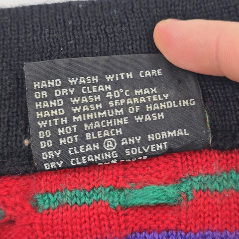 Coogi Vintage Crazy Pattern Vintage Pullover Jumper Men's Small